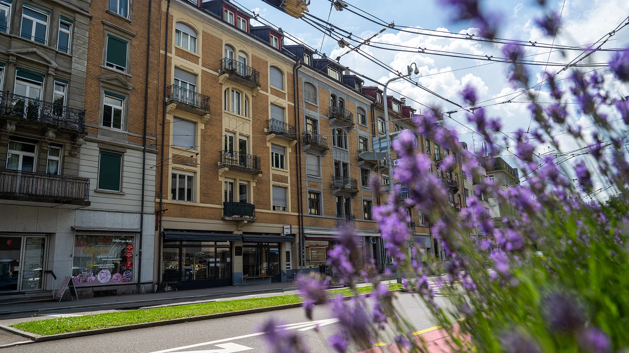 Mehr über den Artikel erfahren Immobilienbilder und Videos für CROWDLI